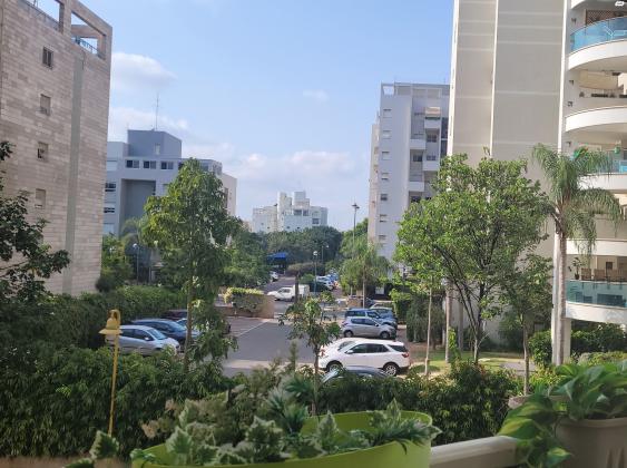 זכרון יעקב 14 (הדר המושבות)