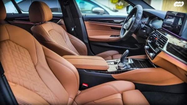 ב.מ.וו סדרה 5 (2021)