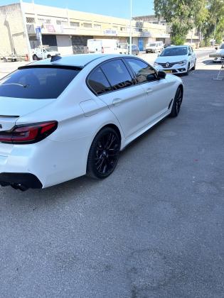 ב.מ.וו סדרה 5 (2021)