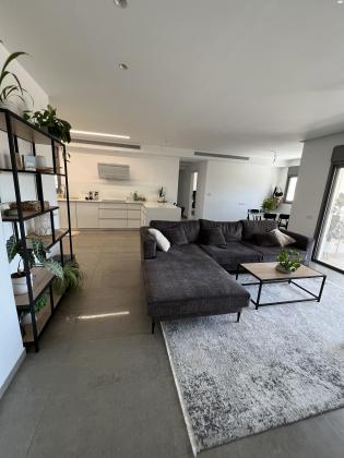 מנשה 20 (מרכז העיר)