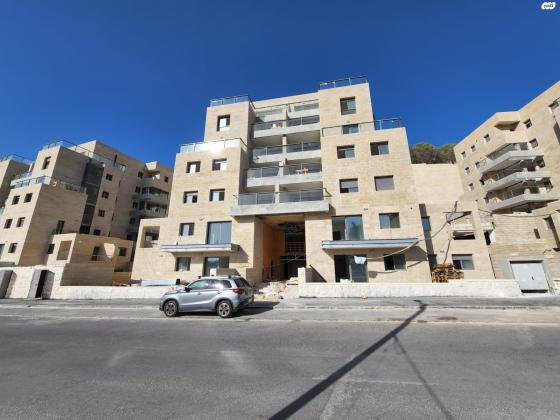 אבנר חי שאקי 32 (גילה)