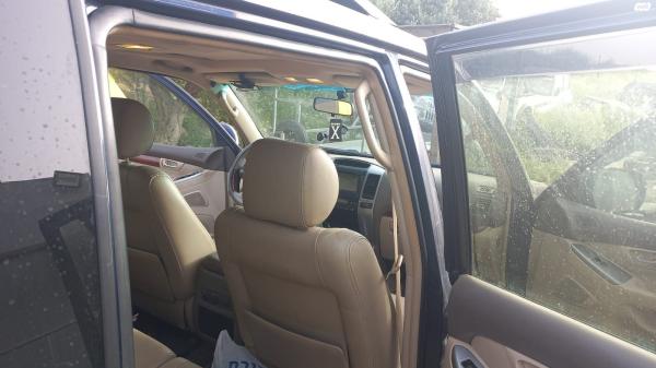 טויוטה לנד קרוזר ארוך (2008)