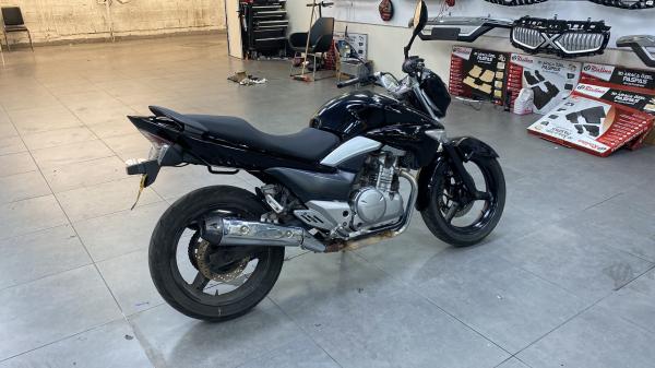 סוזוקי אינזומה 250 (2014)