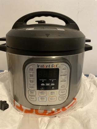 סיר חשמלי אינסטנט פוט