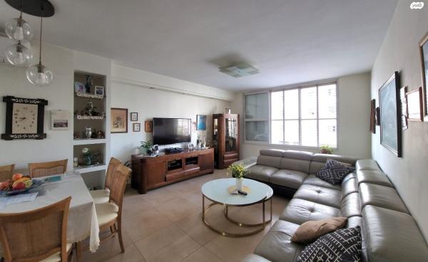 גבע 27 (מרכז העיר)