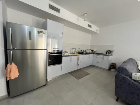 אברהם לינקולן 12 (טלביה)