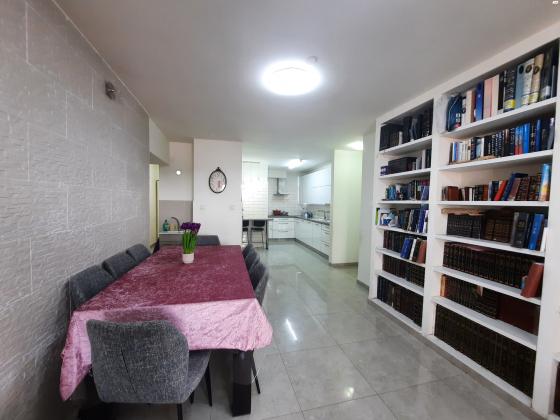 מנחת שלמה 8 (הדר גנים;גני הדר)