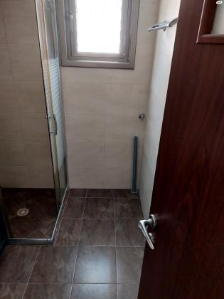 ארלוזורוב 76 (מרכז)