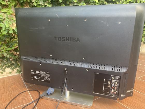 Toshiba 32P2300Vטלוויזיה טושיבה לאיד, 3...