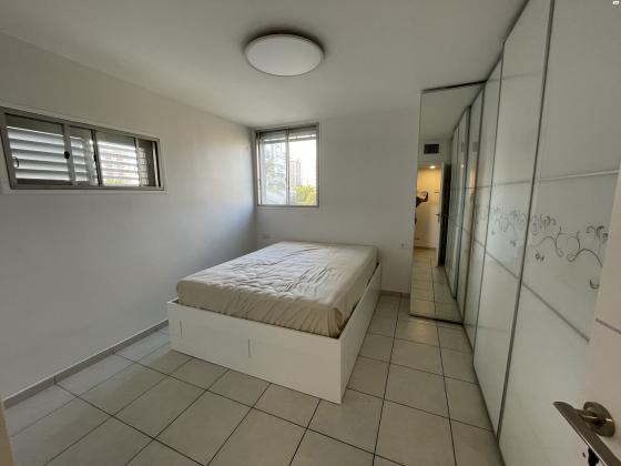 אבא אחימאיר 6 (רמת אביב ג)