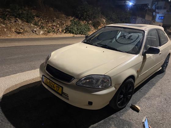 הונדה סיוויק קופה / הצ'בק (1998)