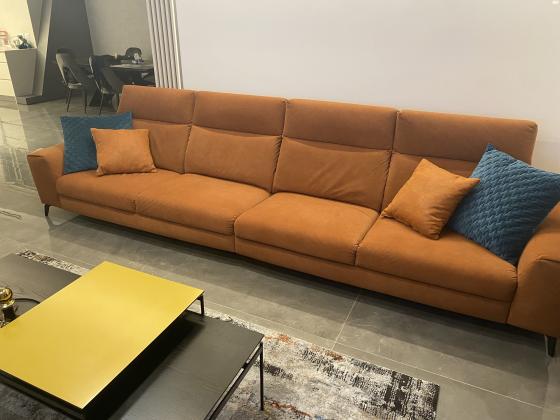 ספה מדהימה וייחודית צבע קוניאק