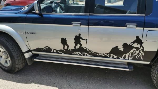 מיצובישי מאגנום 4X4 (2002)