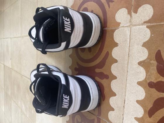 למכירה נעלי נייק דאנק נמוכות
