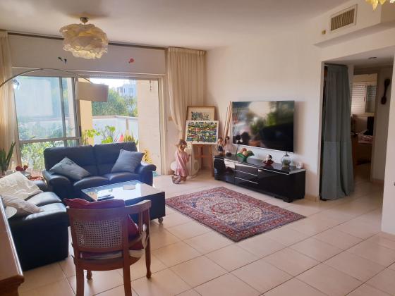 מלכי צדק 25 (רמת שקמה)