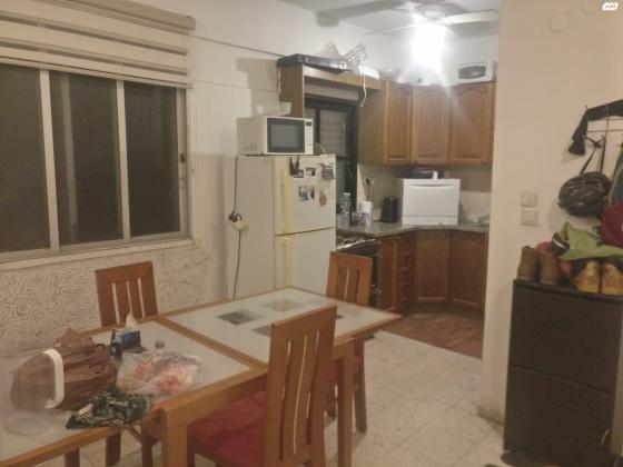 דרך אבא הלל 124 (נחלת גנים)