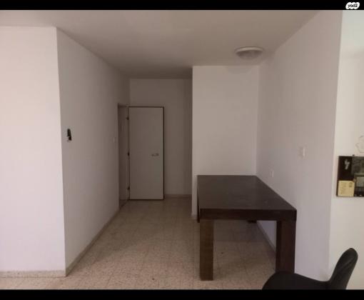 לאה אמנו 5 (נווה מנחם)