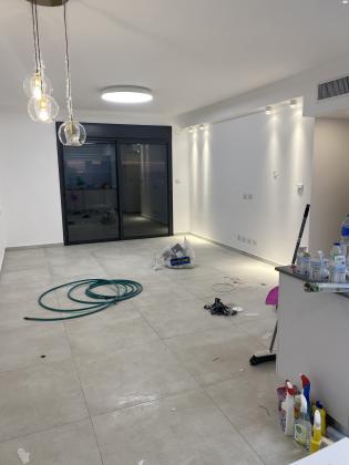 יקינטון 3 (רובע ח)