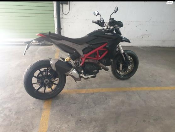 דוקאטי היפרמוטארד 821 (2013)