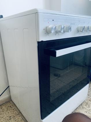 תנור+כיריים גז של lavalux ,