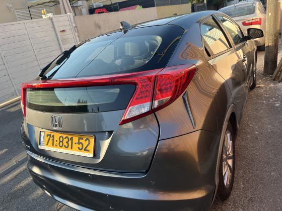 הונדה סיוויק האצ'בק החדשה (2013)