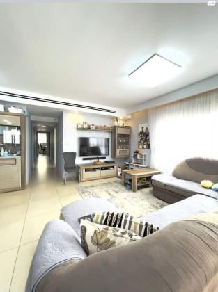 בקעת רימון 13 (האגמים)