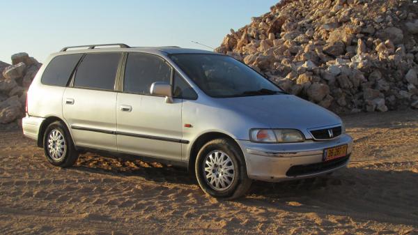 הונדה שאטל (1998)