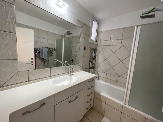 אבא אחימאיר 6 (רמת אביב ג)