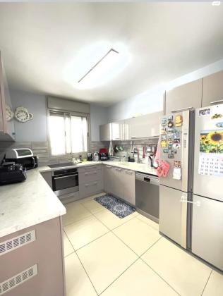 בקעת רימון 13 (האגמים)