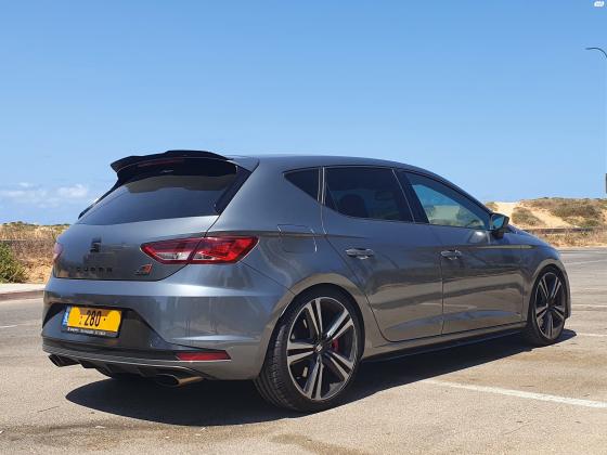 סיאט לאון (2016)