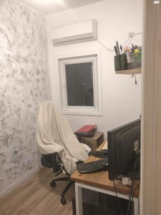 דרך אבא הלל 124 (נחלת גנים)