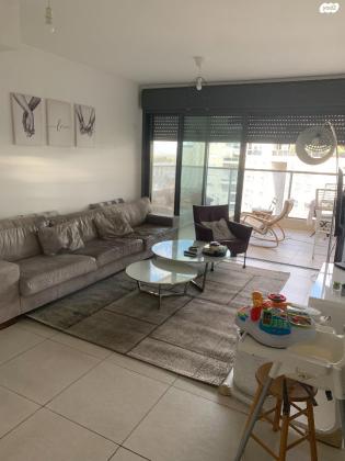 הרב יצחק שלינקה 4 (נחלת יהודה)