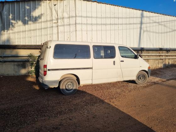 טויוטה הייאס ארוך (2005)