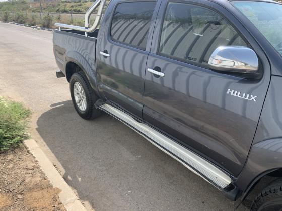 טויוטה היילקס ויגו 4X4 (2014)