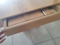 שולחן עץ אמיתי כמו חדש