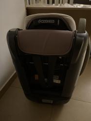 כסא בטיחות לרכב של מאקסי קוזי