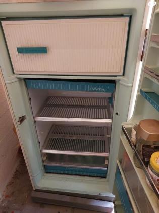 מקרר אמקור 11 וינטג במצב מעולה