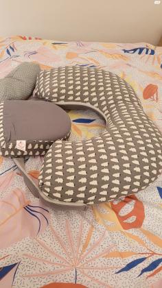 כרית הנקה של חברת מאמאסיטה מדגם דלוקס