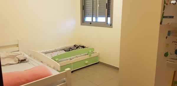 הנמל 42 (השכונה הירוקה)