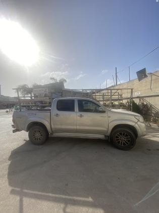 טויוטה היילקס ויגו 4X4 (2013)