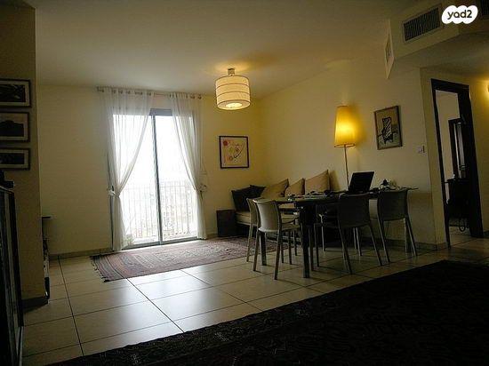 מרזוק ועזר 11 (צפון יפו)