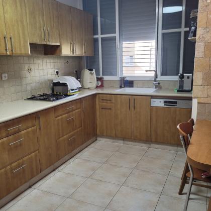 מניה וישראל שוחט 17 (קרית עבודה)