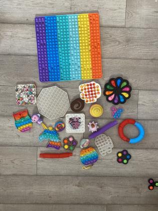 אוסף של פופיט וסקוושים במצב מעולה