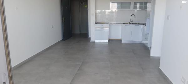 יקינטון 3 (רובע ח)