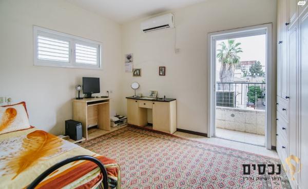 רוטשילד 146 (מרכז העיר דרום)