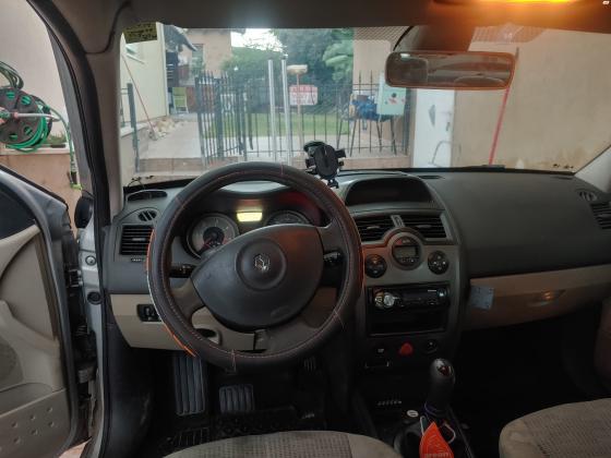 רנו מגאן דור 2 (2004-2010) (2008)