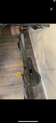 אופניי מרידה שיכוך מלא מידה