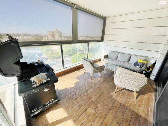 משה תבורי 2 (עין גנים דרום)