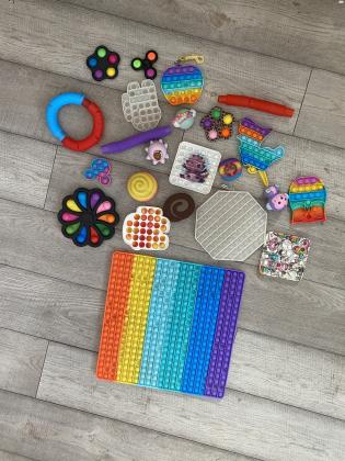 אוסף של פופיט וסקוושים במצב מעולה