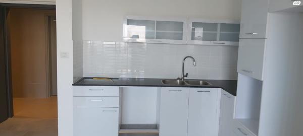 יקינטון 3 (רובע ח)